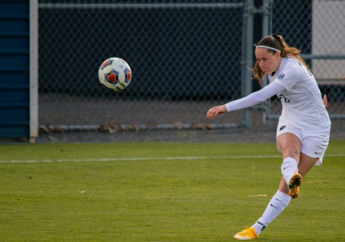 Competing in Women's Tournaments in Florida: A Guide for Female Players